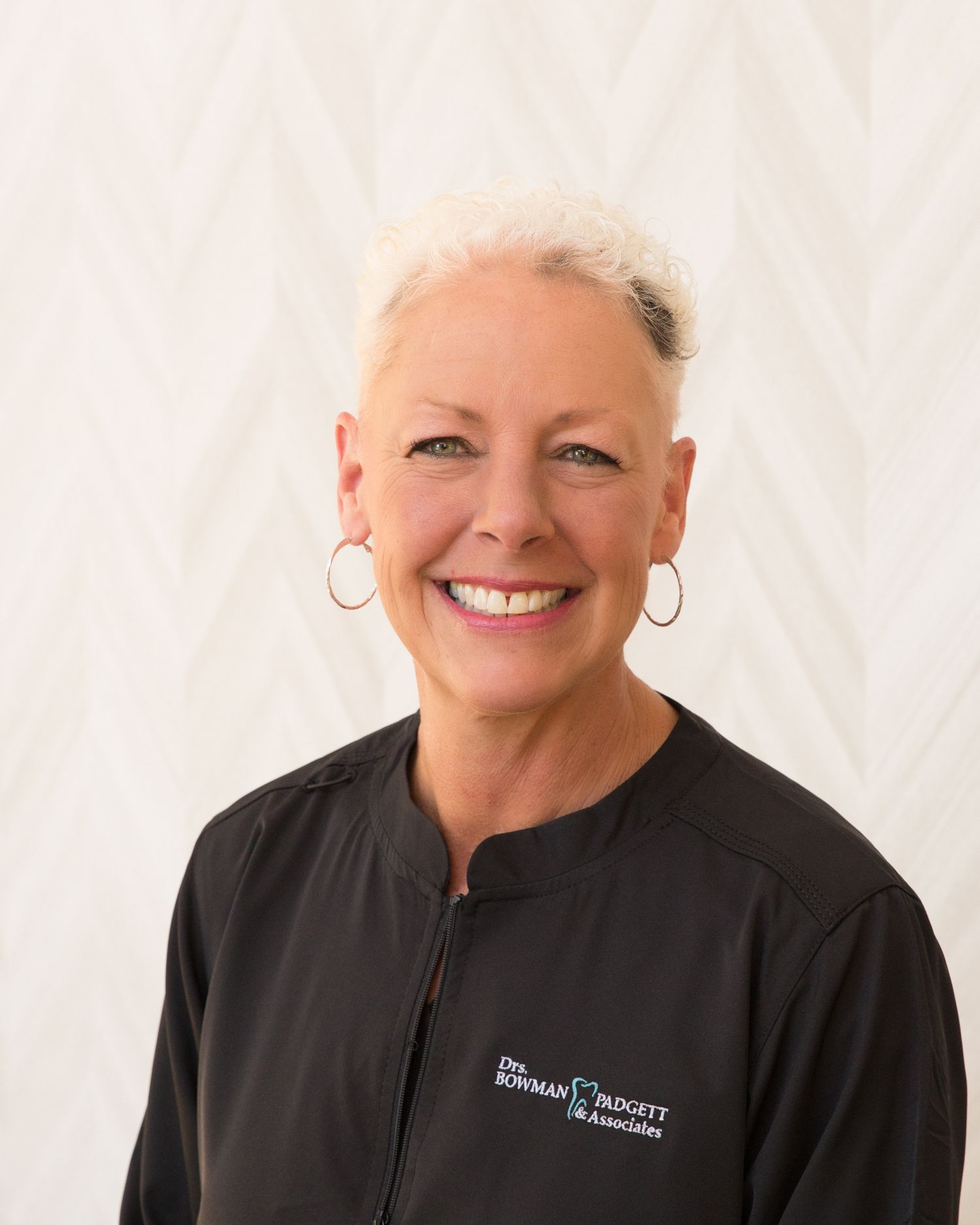 Shannon, Dental Assistant